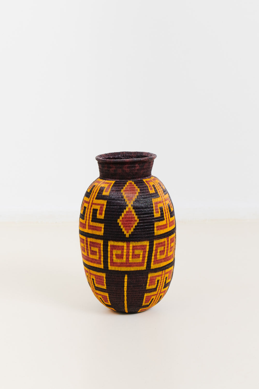 WOUNNAN VASE