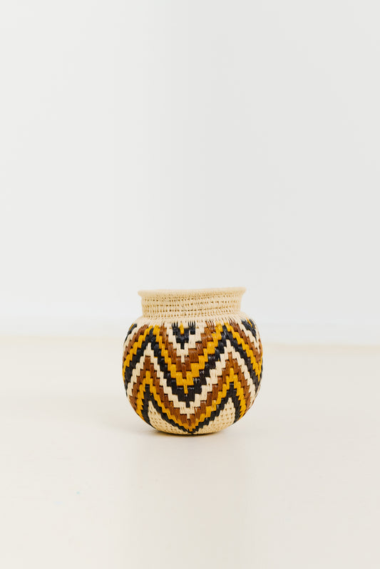 SMALL WOUNNAN VASE