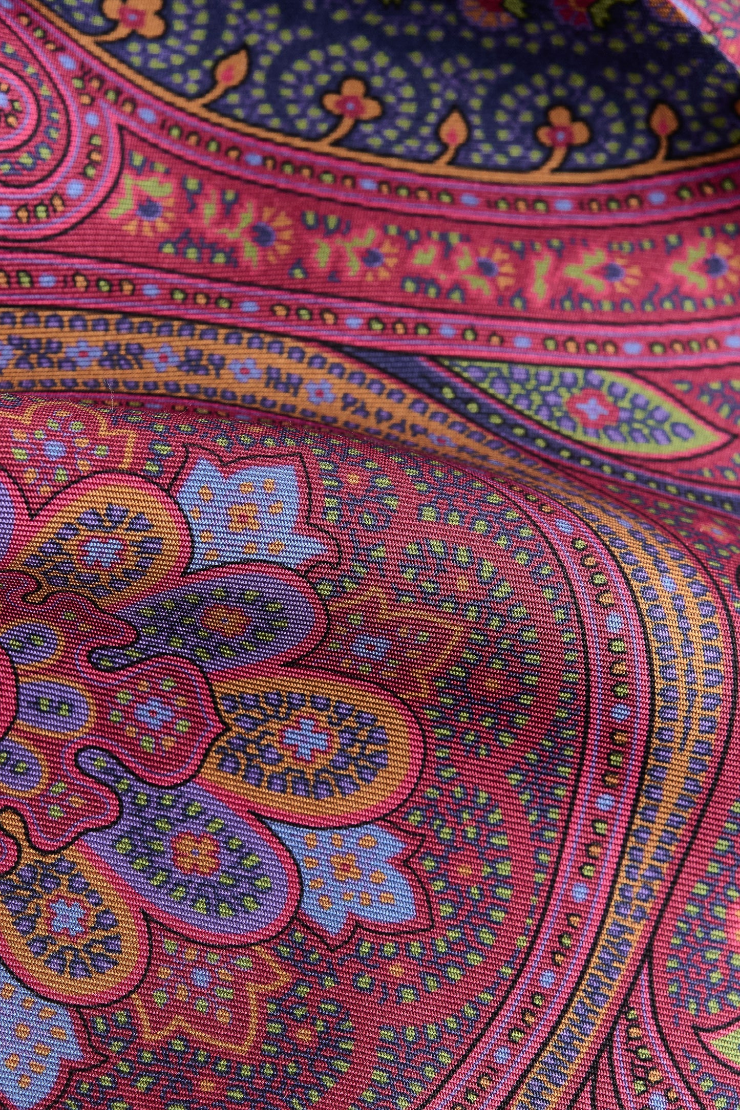 TREVI TIE SCARF