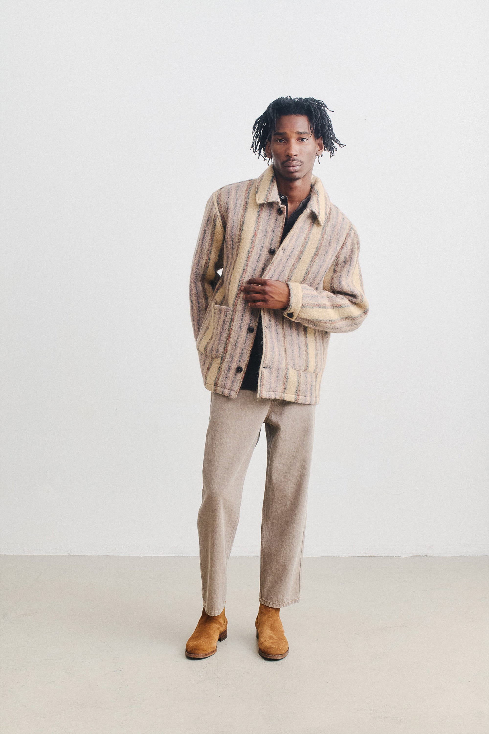 FIRST EXCLUSIVE DROP – A KIND OF GUISE