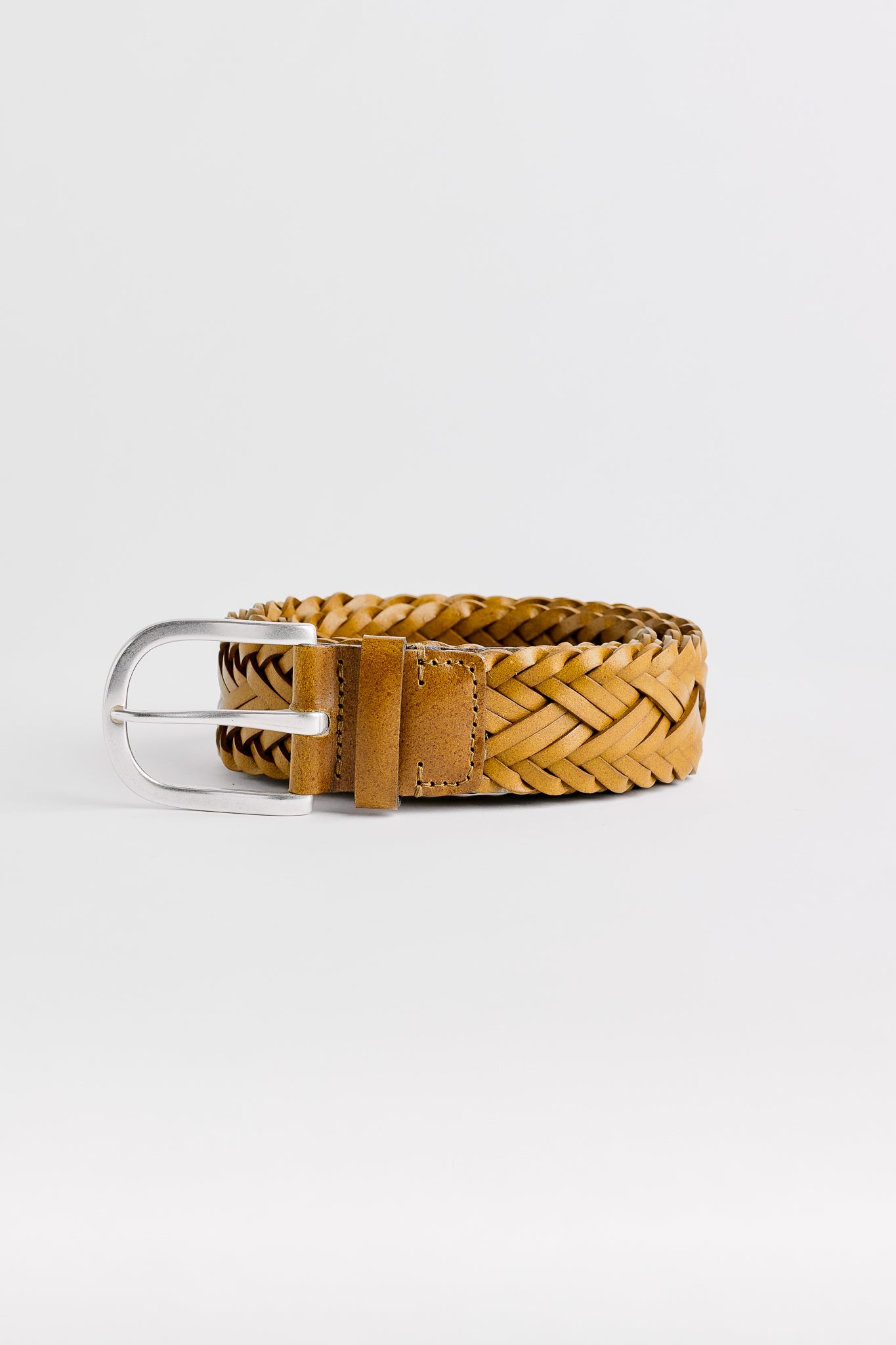 BRAIDED LEATHER BELT