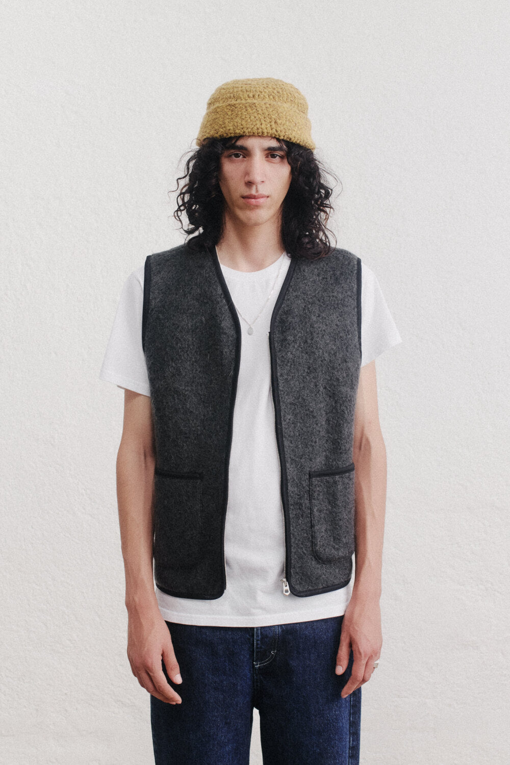 VALUR WOOL VEST