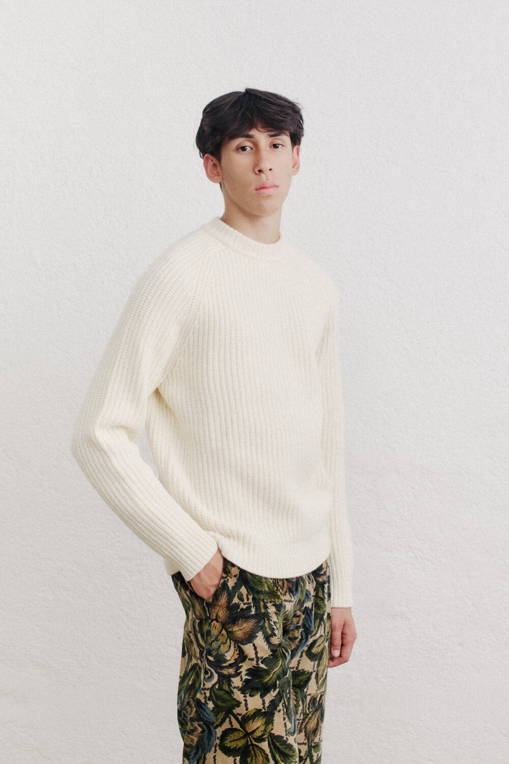 TAMBO KNIT SWEATER