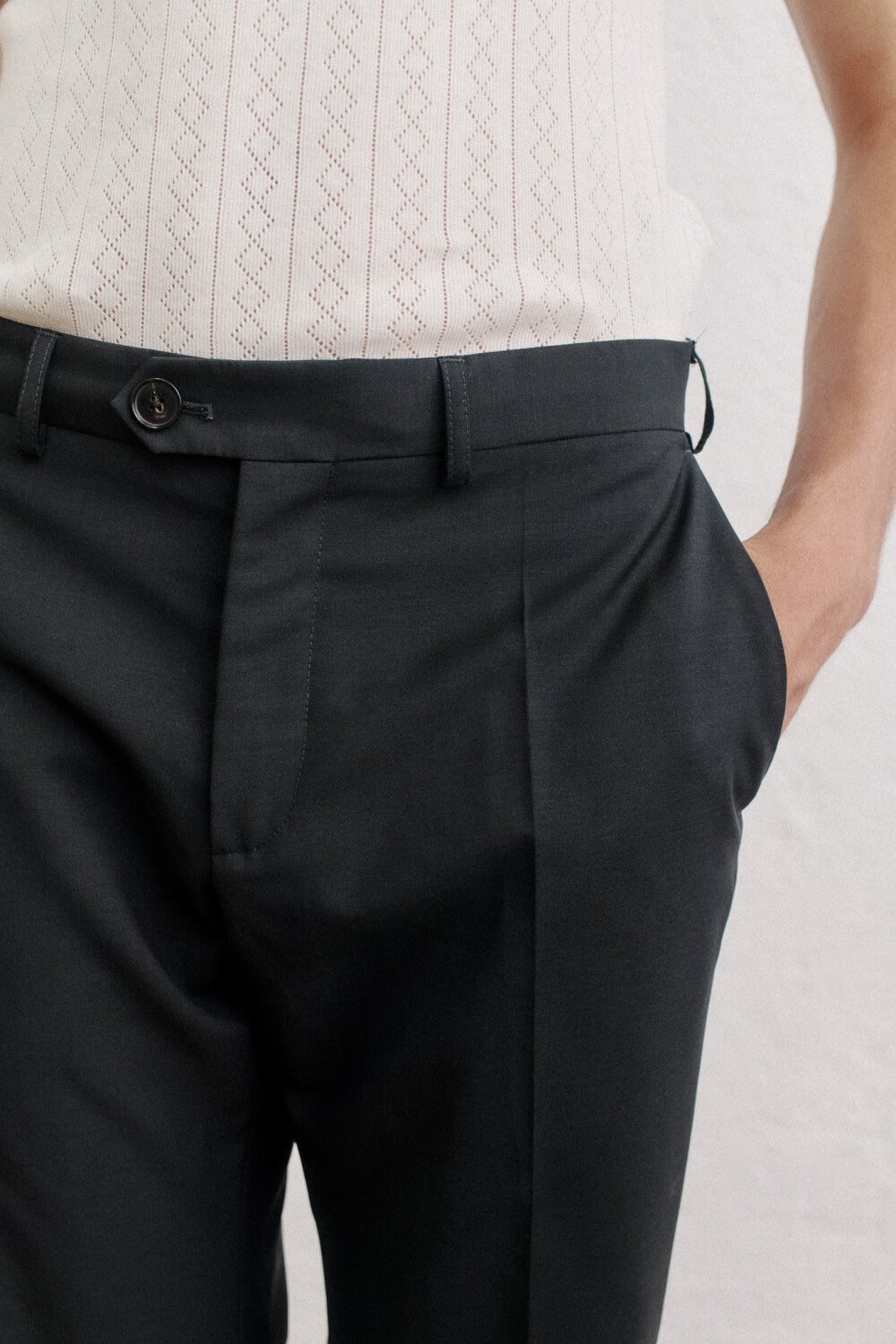 RELAXED TAILORED TROUSERS