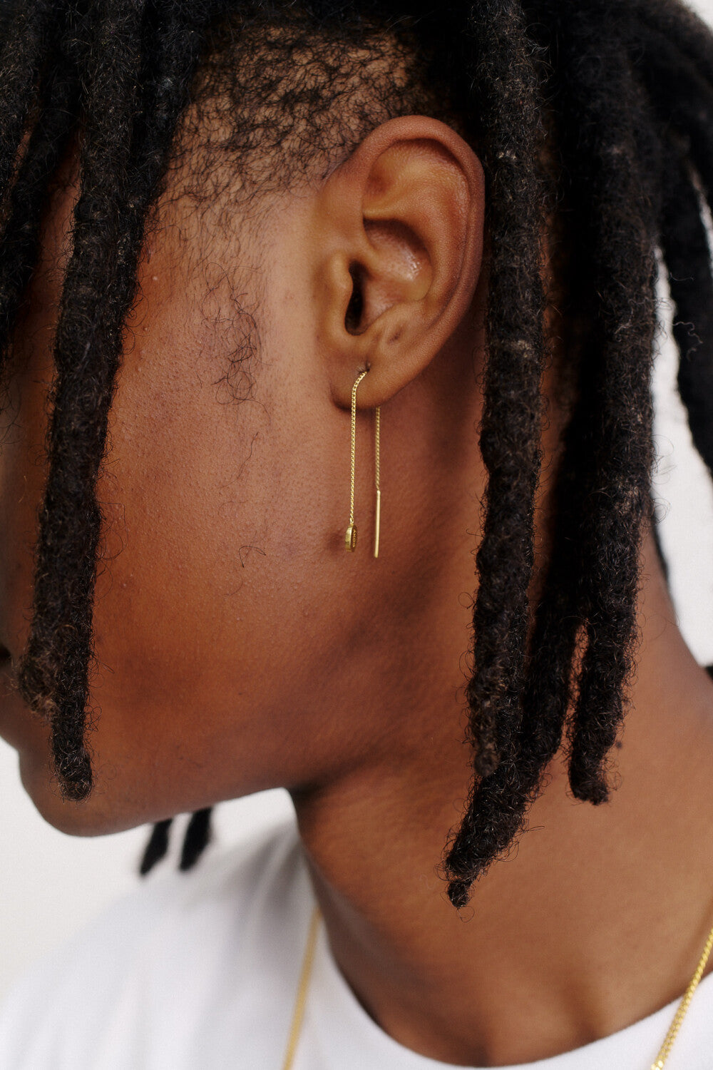 AKOG CHAIN EARRING