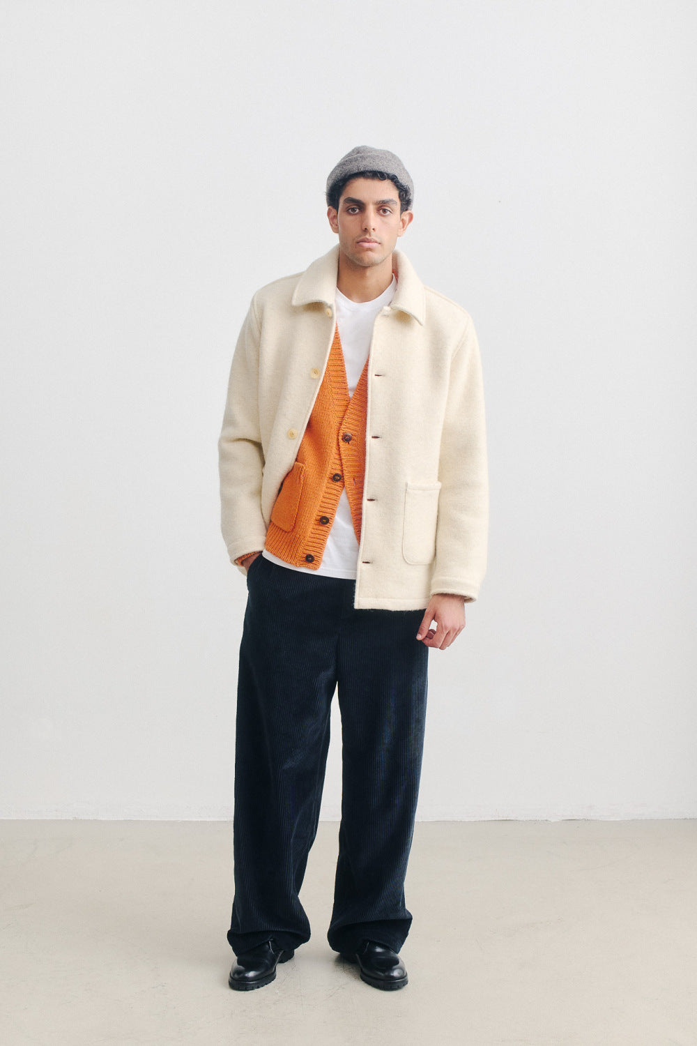 CLASSY OUTERWEAR GUIDE – A KIND OF GUISE