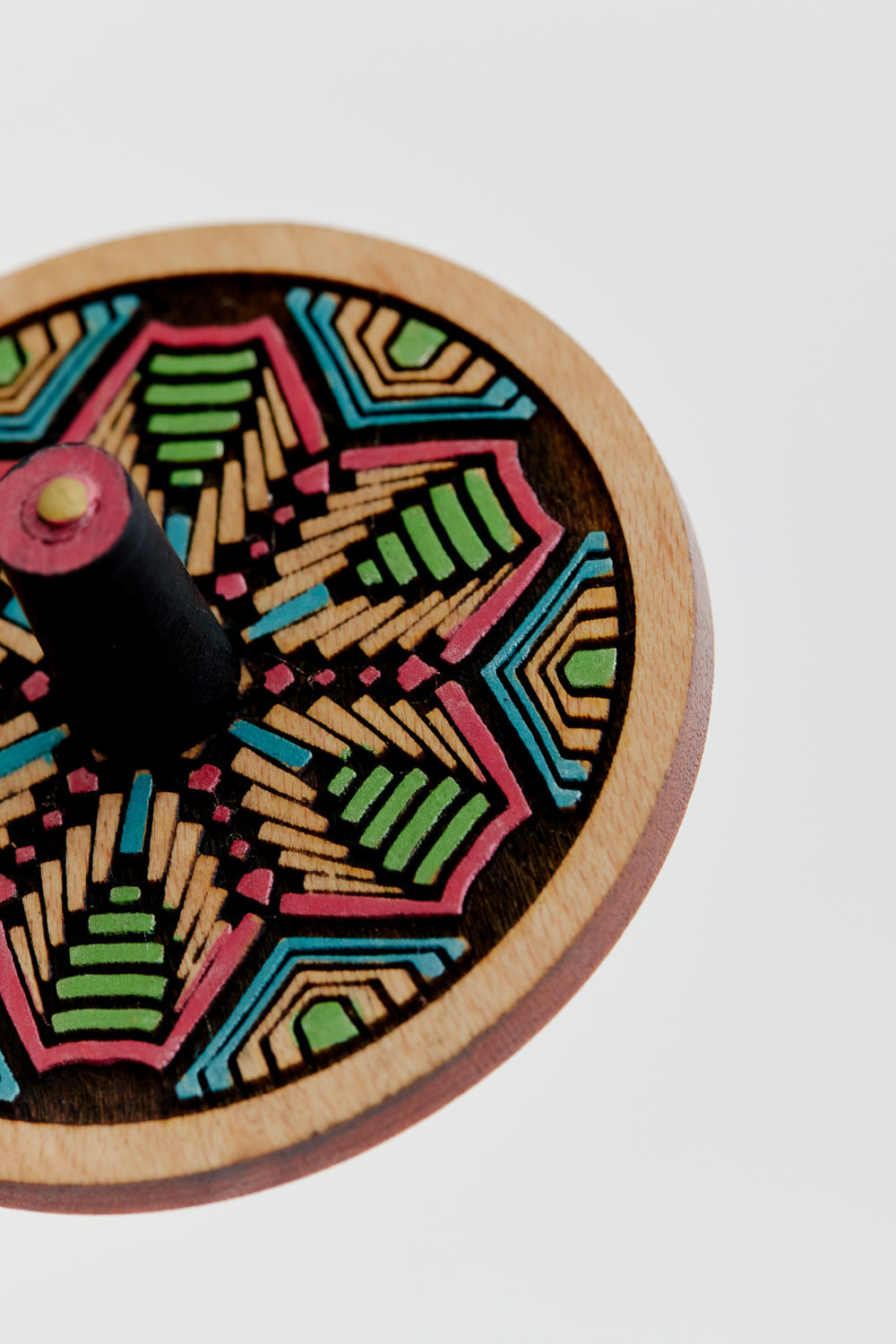 PATTERNED SPINNING TOP