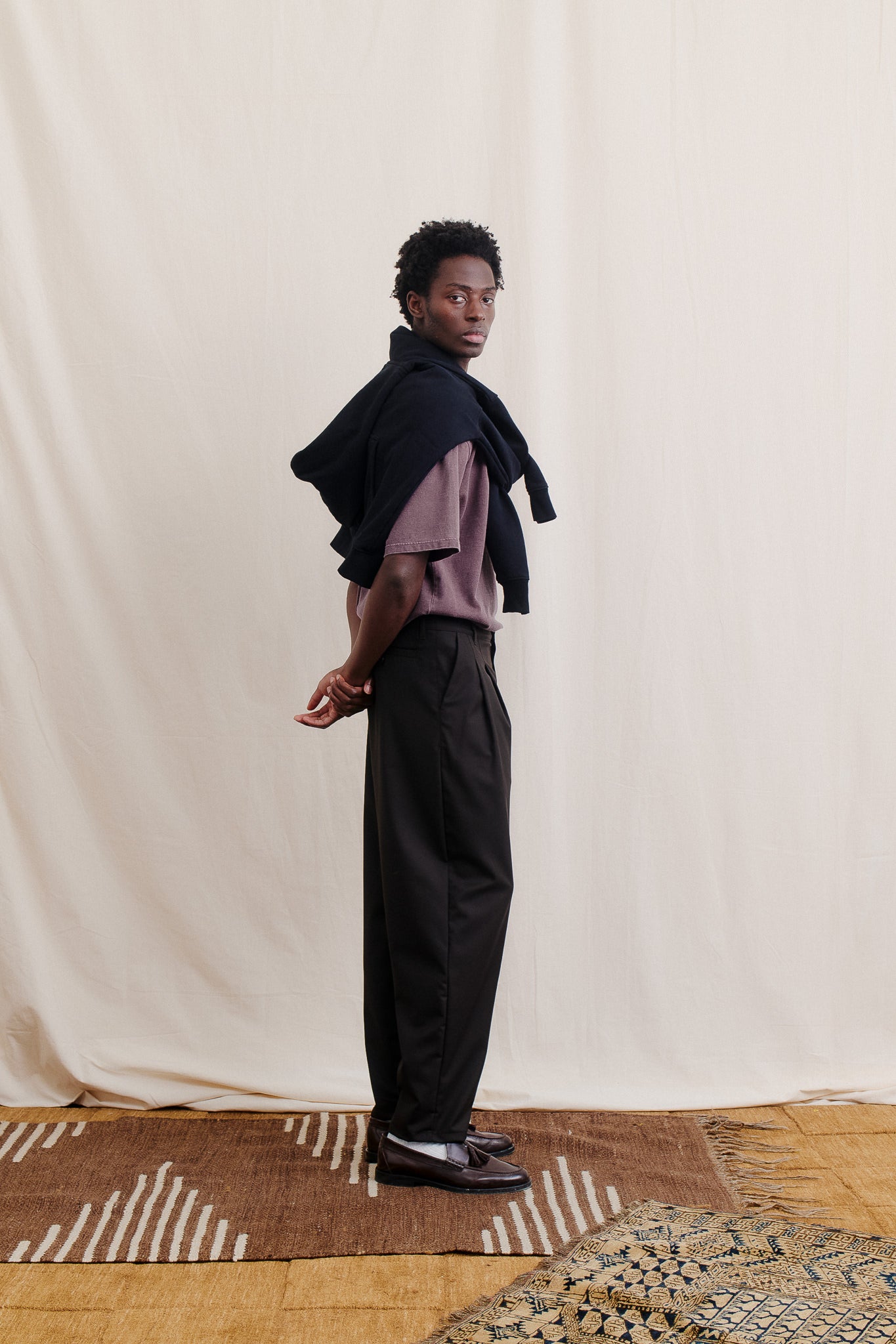 PLEATED WIDE TROUSERS