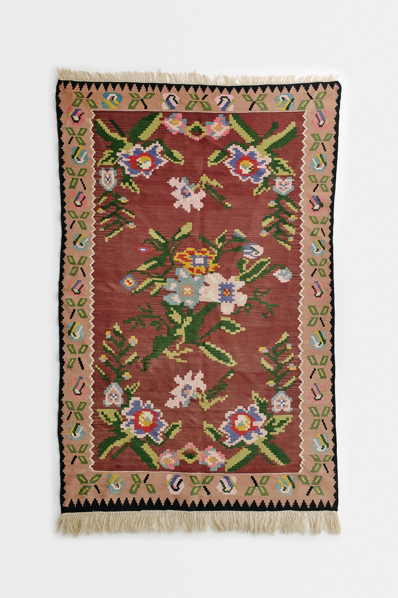 VINTAGE KILIM