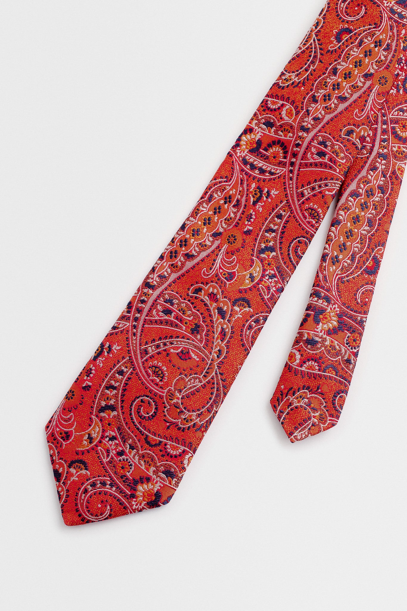 TULIO TIE